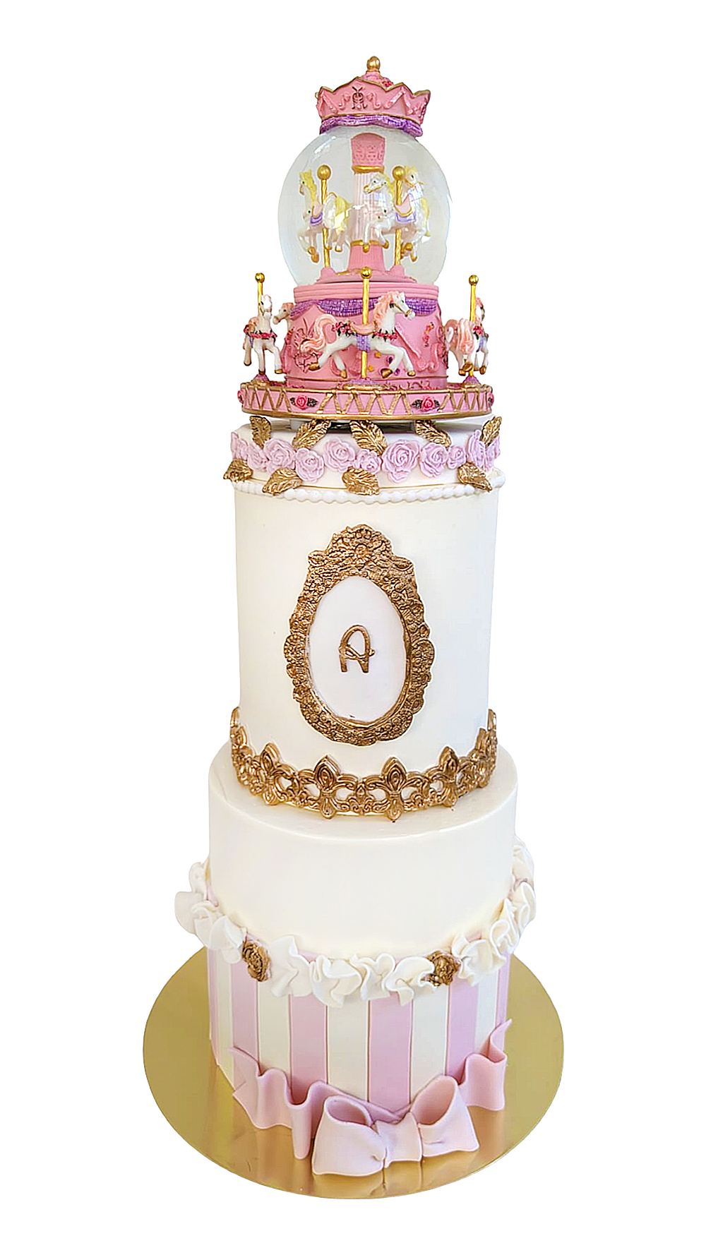 imagen de pastel de Custom cakes